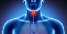 Ses kısıklığı ve yutma güçlüğü tiroid alarmı olabilir