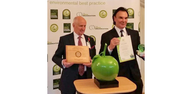 Crystal Lagoons’a İngiliz Parlamentosu’nda Yeşil Elma Ödülü