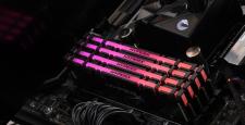 HyperX dünyanın kızılötesi teknolojisiyle senkronize edilen ilk DDR4 RGB belleğini duyurdu…