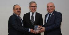Bosch Termoteknik’e ‘En çok ihracat yapan şirket’ ödülü