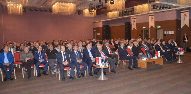 Türkiye Çimento Müstahsilleri Birliği’nden Doğu Karadeniz’in zorlu yollarına beton önerisi